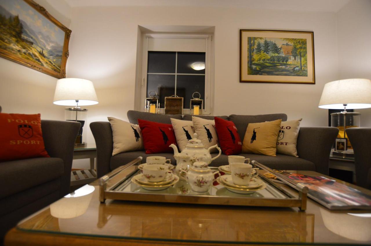 The White House Austria Apartment Lind ob Velden Bagian luar foto